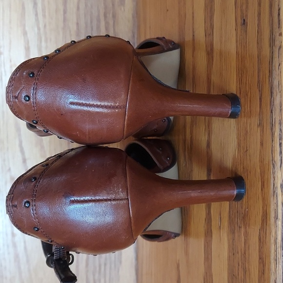 Naturalizer brown leather heels with ankle strap size 6 - Picture 8 of 8